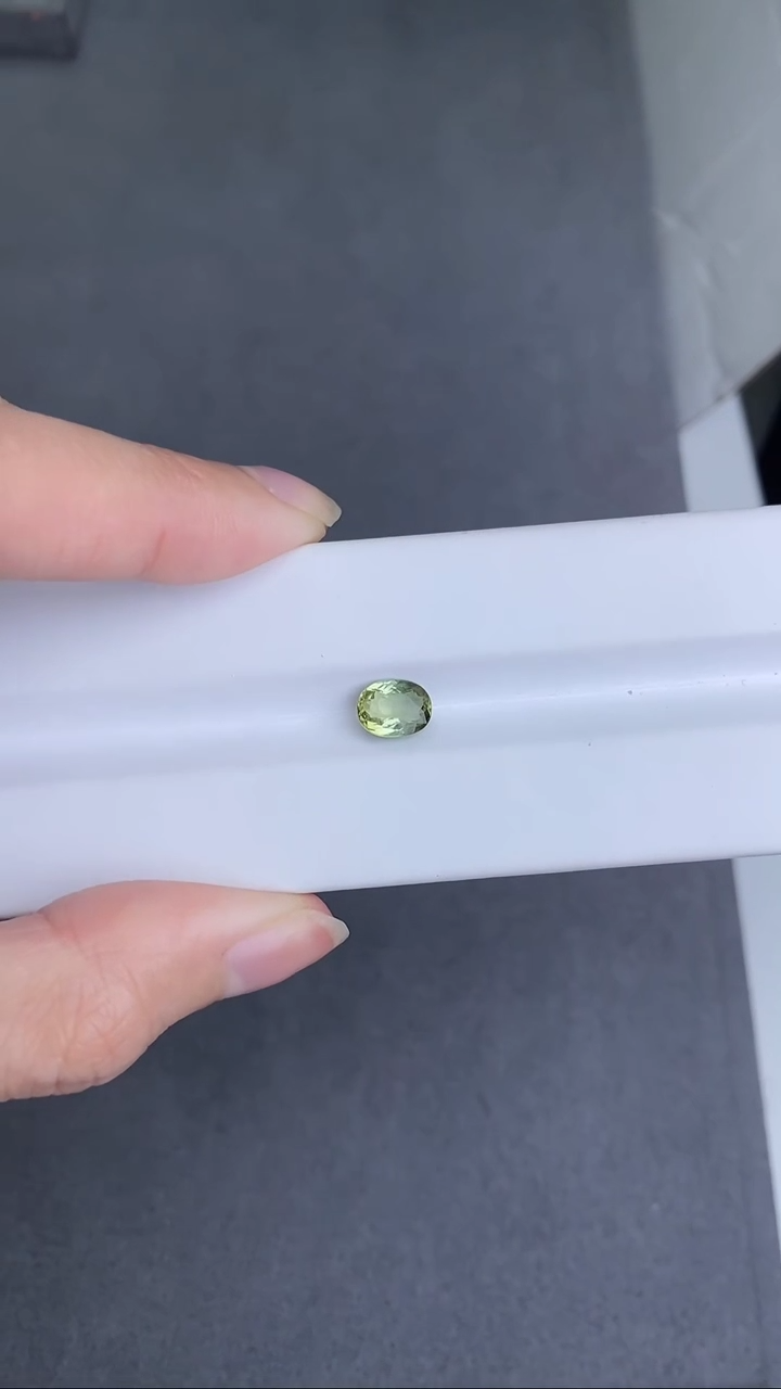 【闪购商品】碧玺1.4CT未镶嵌--------