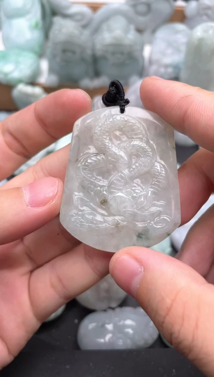 吊坠(不含链)未镶嵌翡翠1