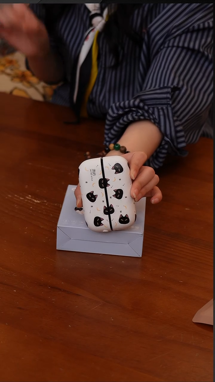 陶38-磁吸暖手宝-香蕉猫 CF6424