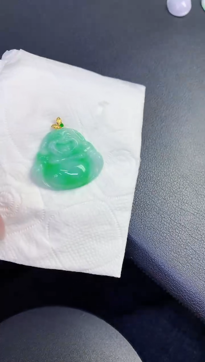 颈饰18K金镶嵌翡翠缅甸天然翡翠a货