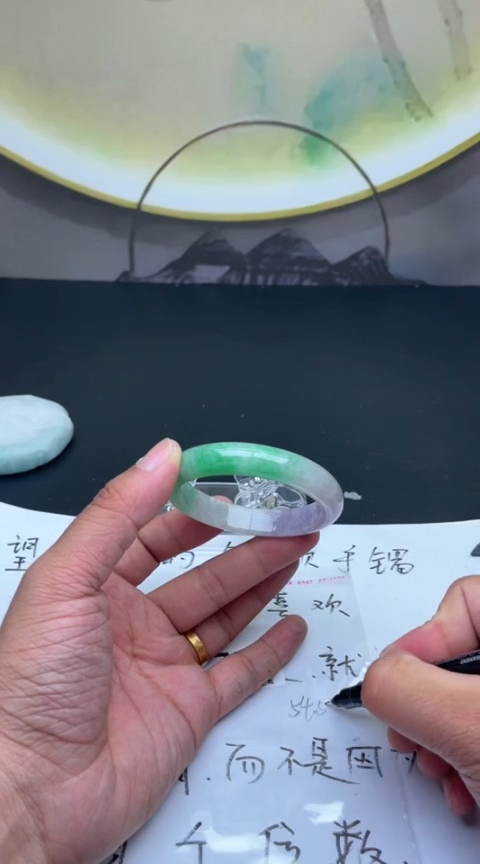 下单就是图片的手镯，放心冲！731