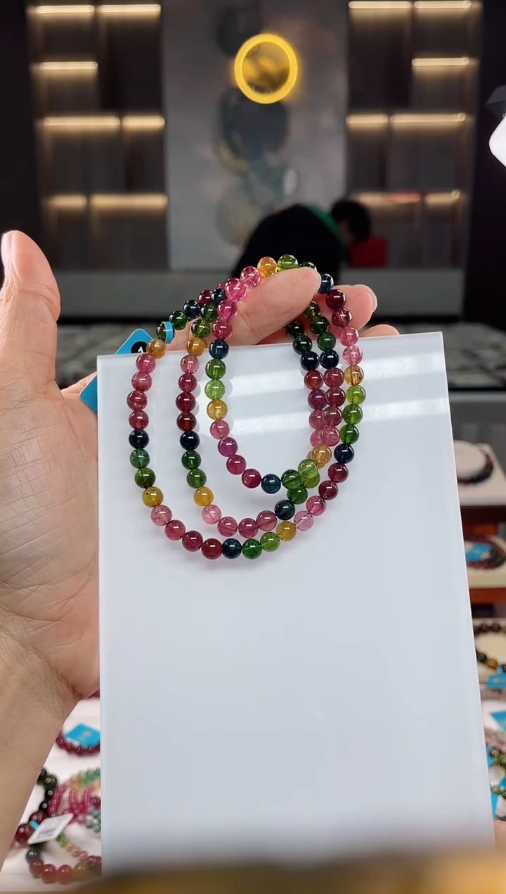 【闪购商品】碧玺三圈手串未镶嵌（多样性发一条）Q