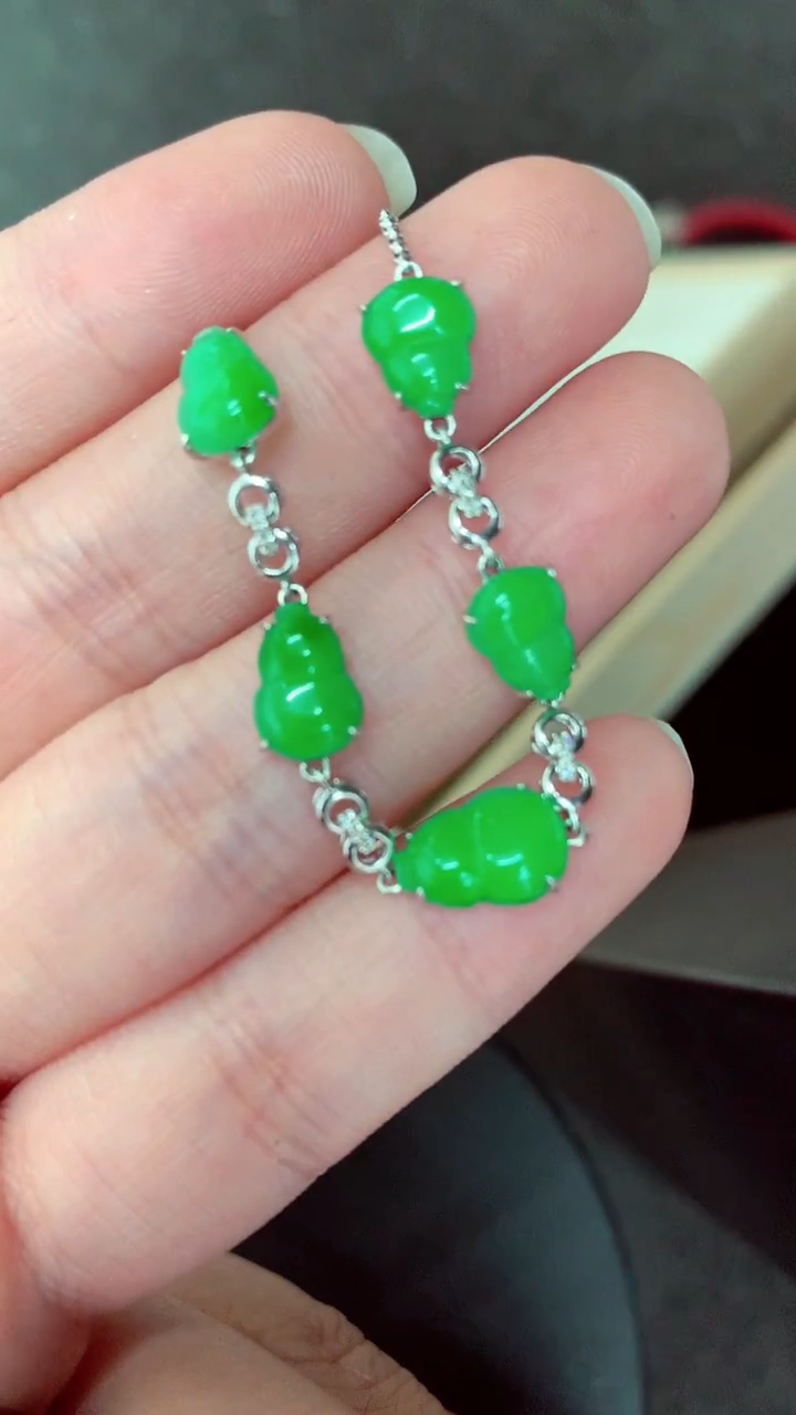 吊坠(不含链)18K金镶嵌翡翠手链