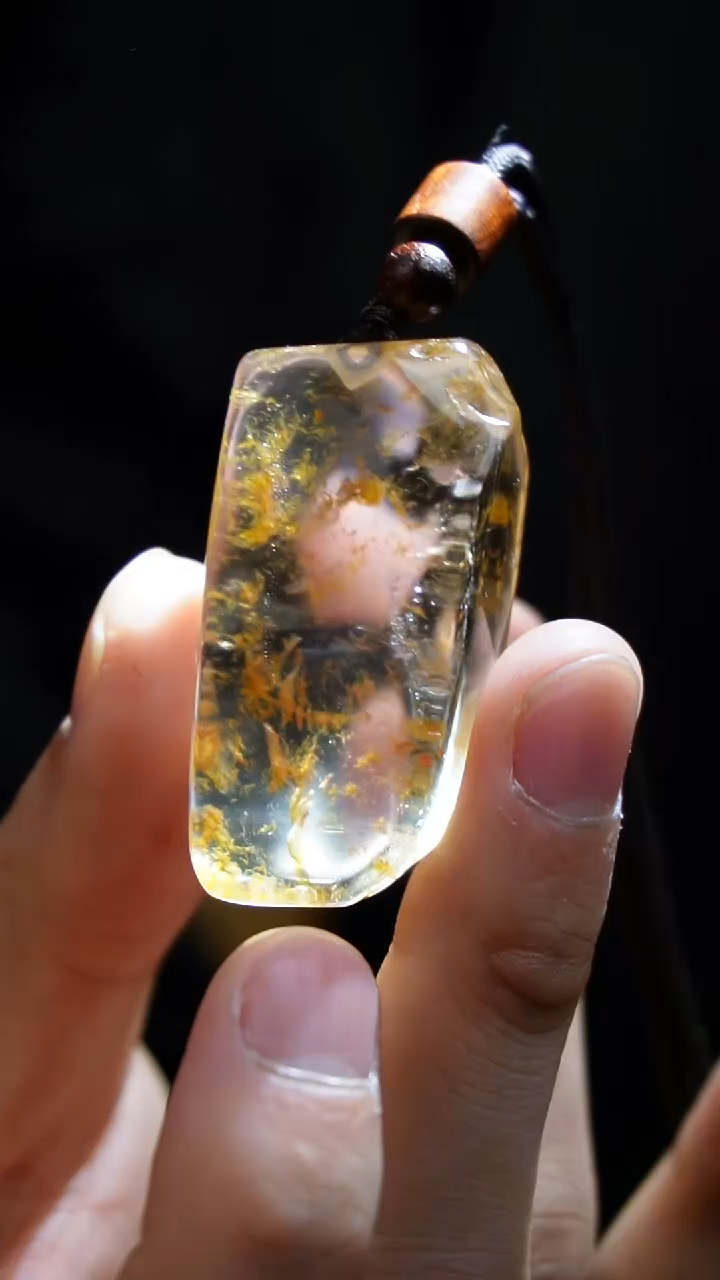 吊坠(赠链)未镶嵌水晶水晶