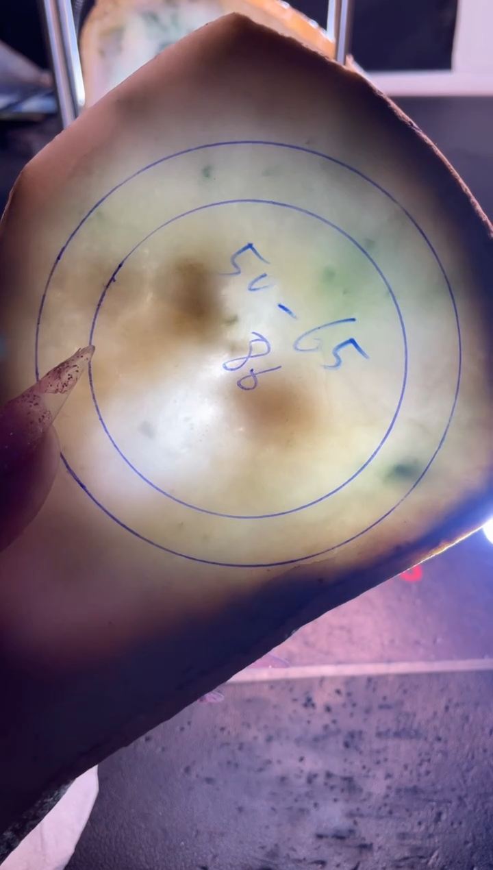 未镶嵌翡翠定制翡翠一**秋翡翠