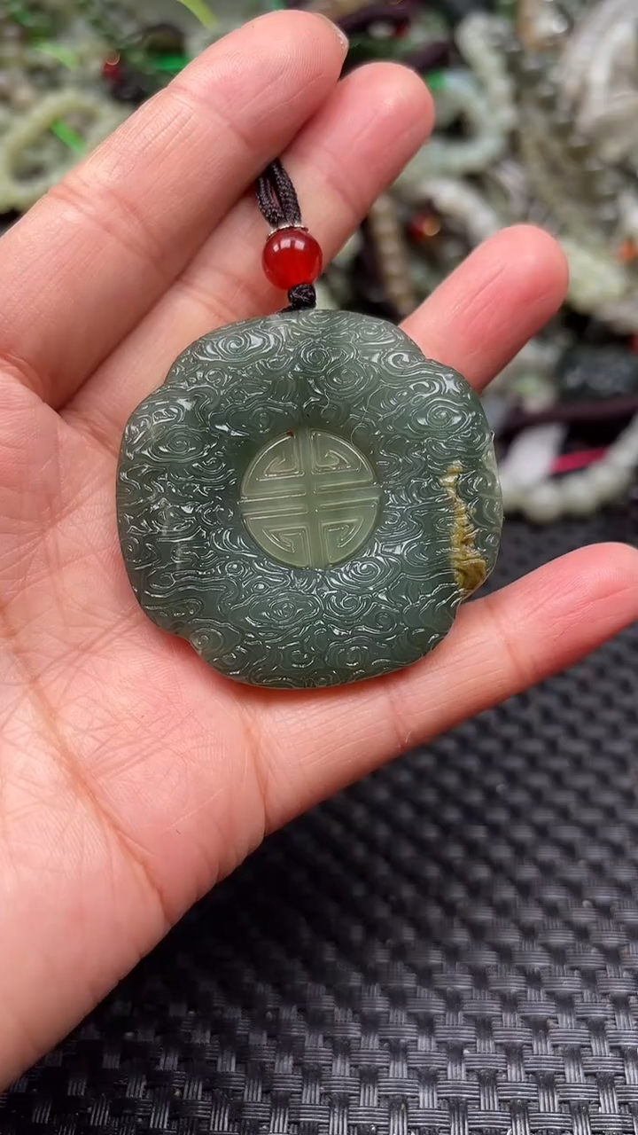 【闪购商品】和田玉颈饰未镶嵌.