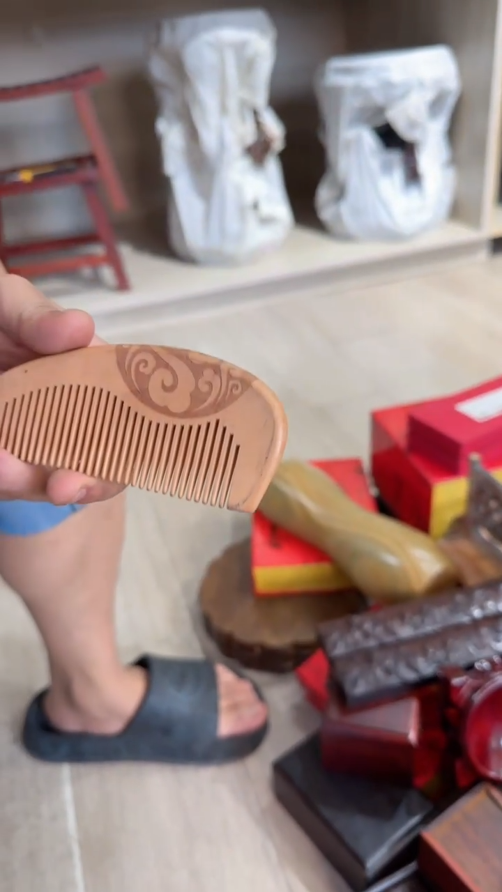 木光头红木工艺品