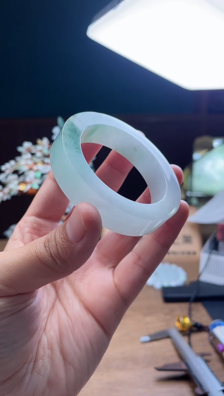 【闪购商品】定制翡翠手镯未镶嵌 定制