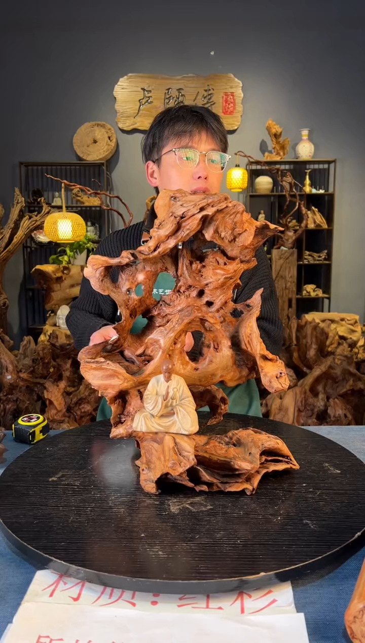 木臻**织卢师傅根艺作品（不包含人物摆件）