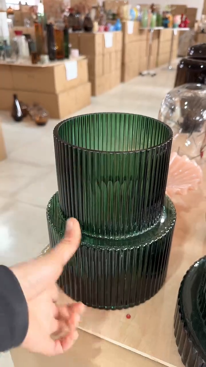 【闪购商品】玻璃绿色竖条纹