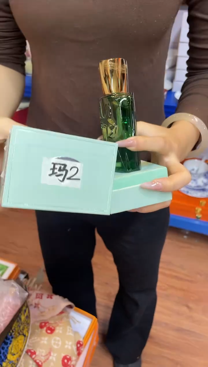 杯鸿辉家品牌瓷器，京东包邮！