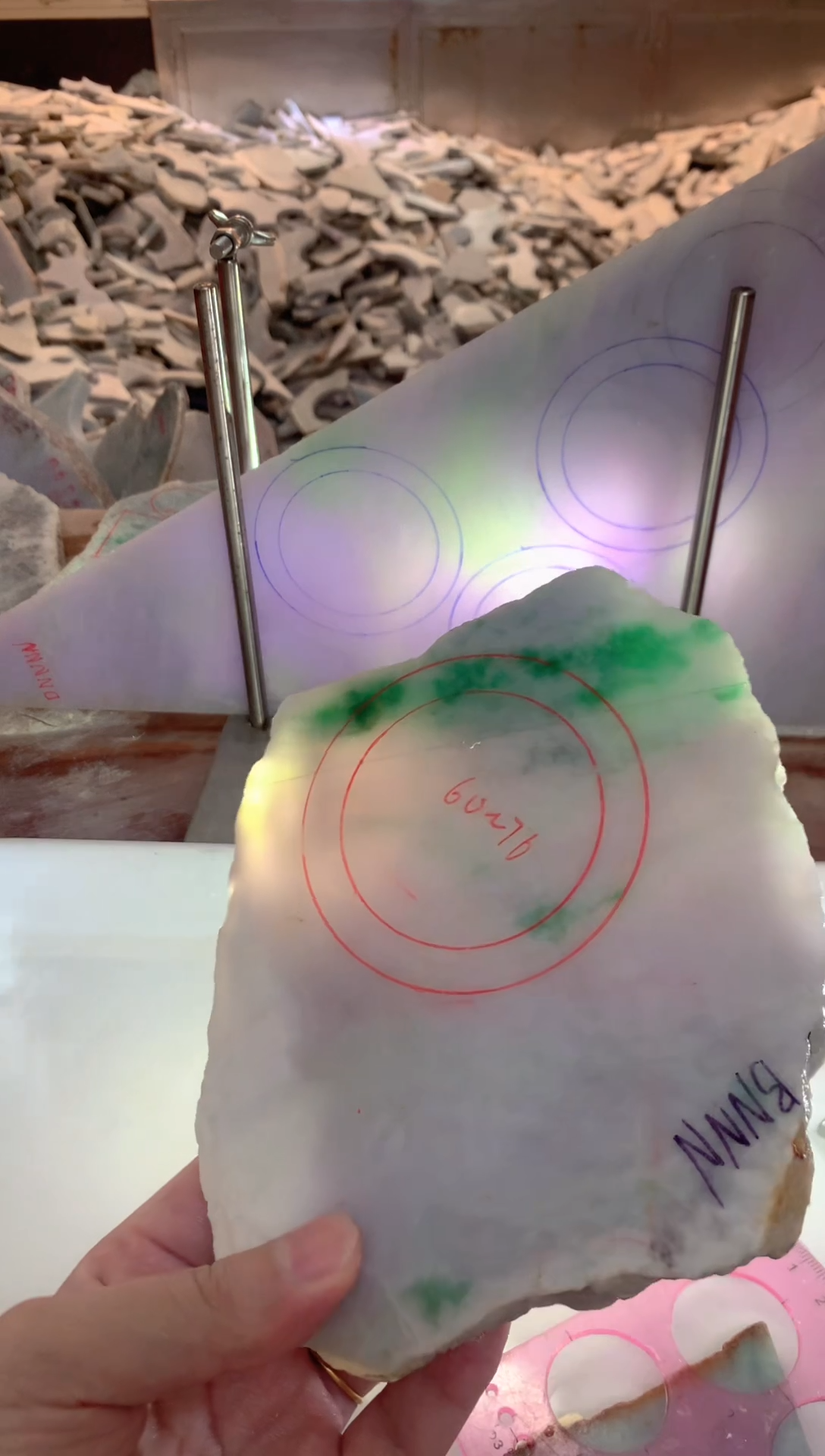 裸石翡翠一****ɞ0朱0翡翠珠宝934