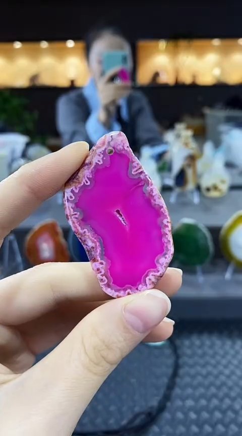 未镶嵌颈饰玛瑙/玉髓玛**光玛瑙