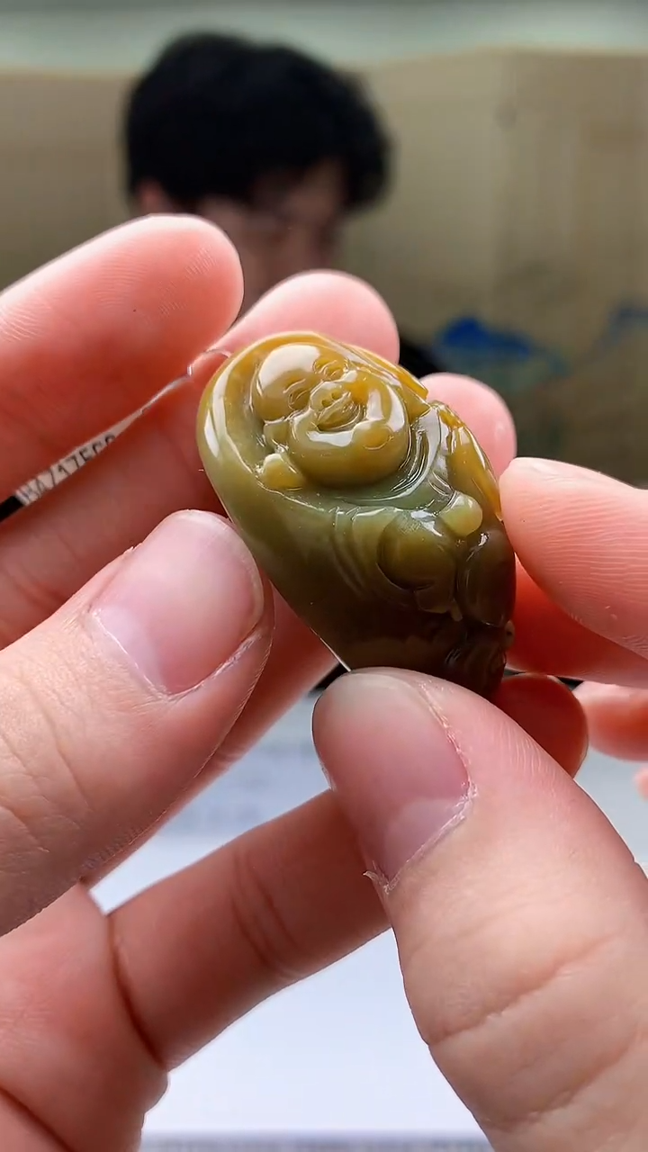 【闪购商品】定制翡翠未镶嵌5145bb-毛货挂件65
