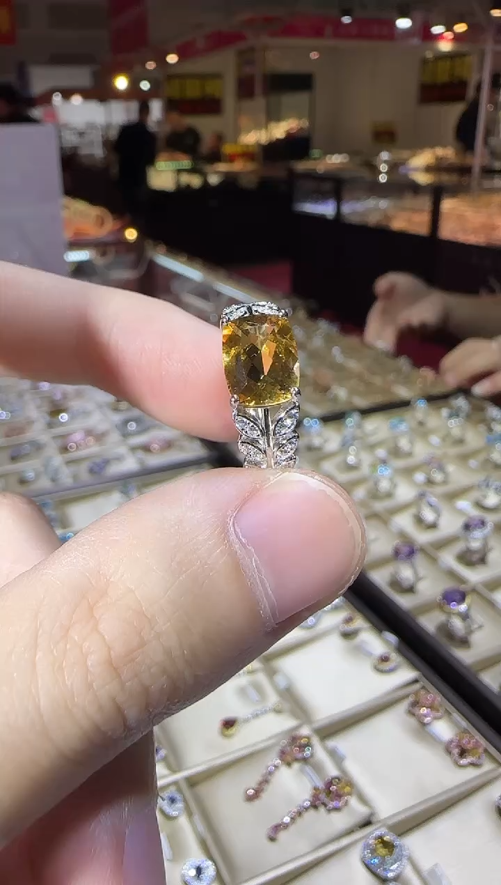 银S925镶嵌戒指黄晶9*11mm