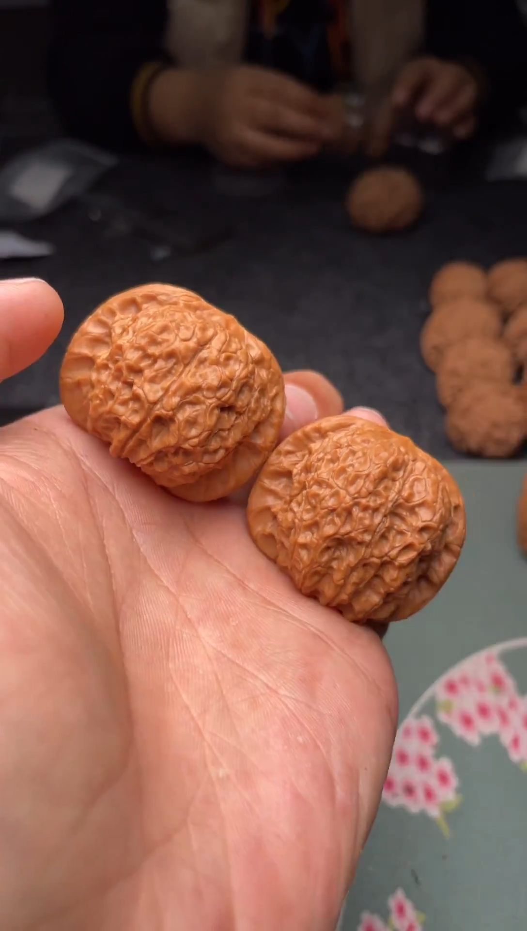 把件文玩核桃a297   血麒麟 39尺