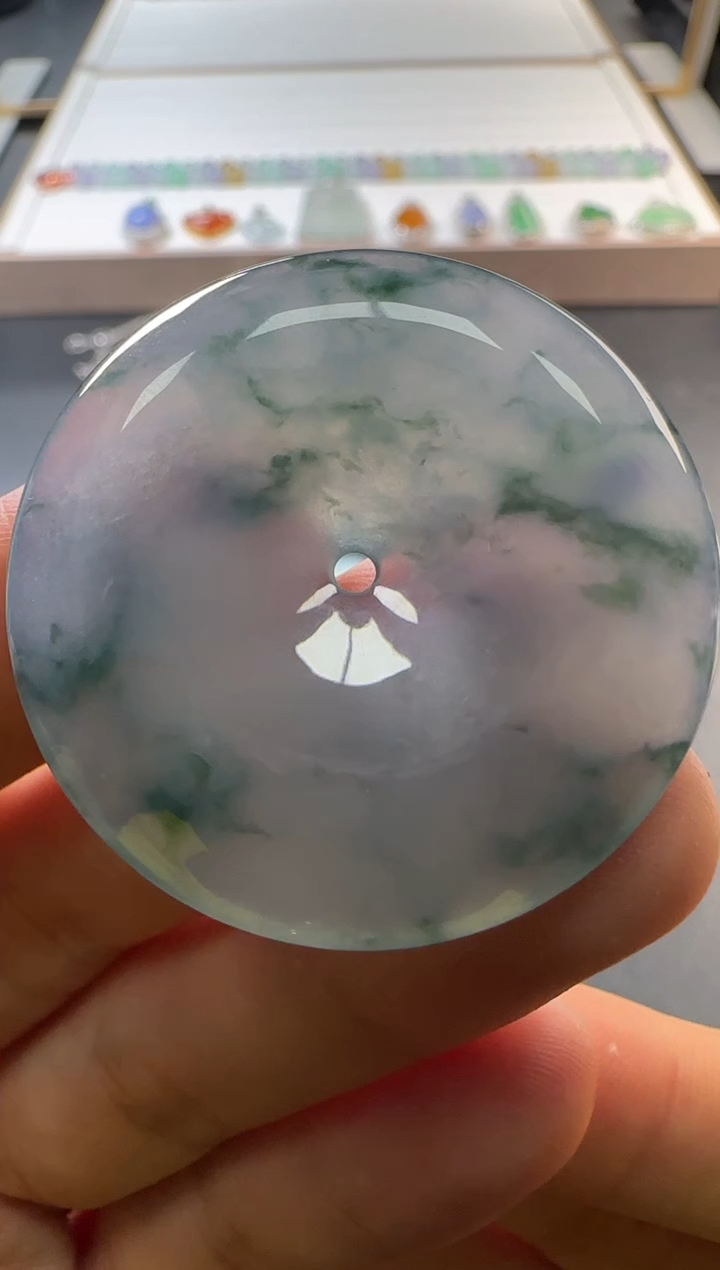 【闪购商品】翡翠颈饰未镶嵌不退不换 无鉴赏期