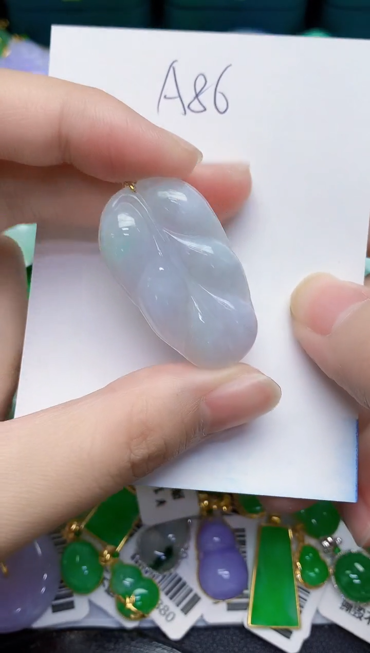 【闪购商品】翡翠颈饰18K金镶嵌000000000