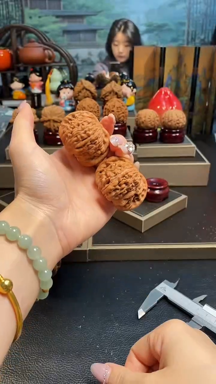 【闪购商品】文玩核桃吊坠F823四座楼49