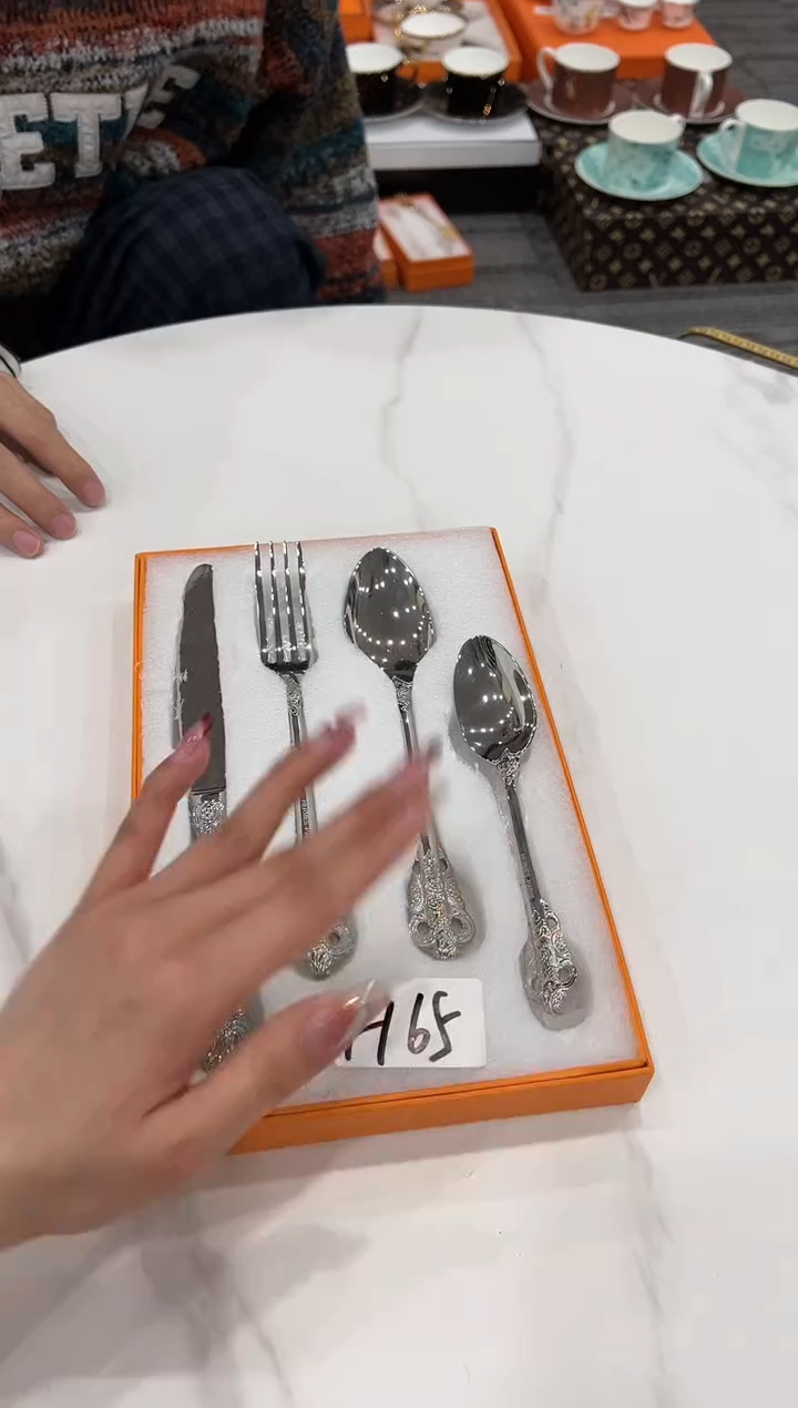 【闪购商品】杯H65--------------