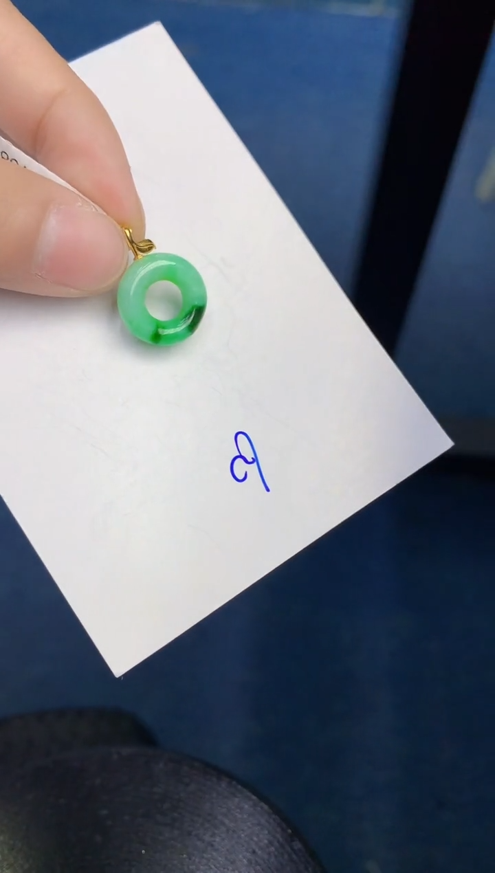 【闪购商品】翡翠颈饰18K金镶嵌000000000