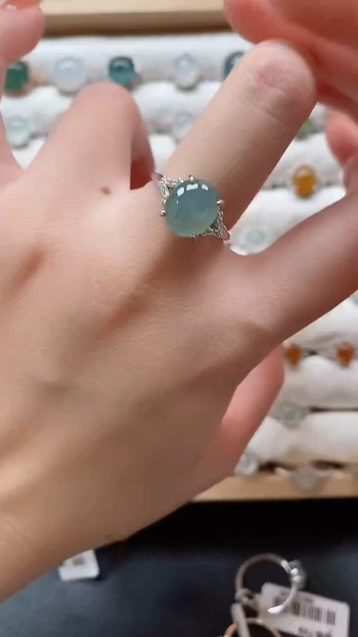 【闪购商品】翡翠戒指银S925镶嵌一物一证一礼盒