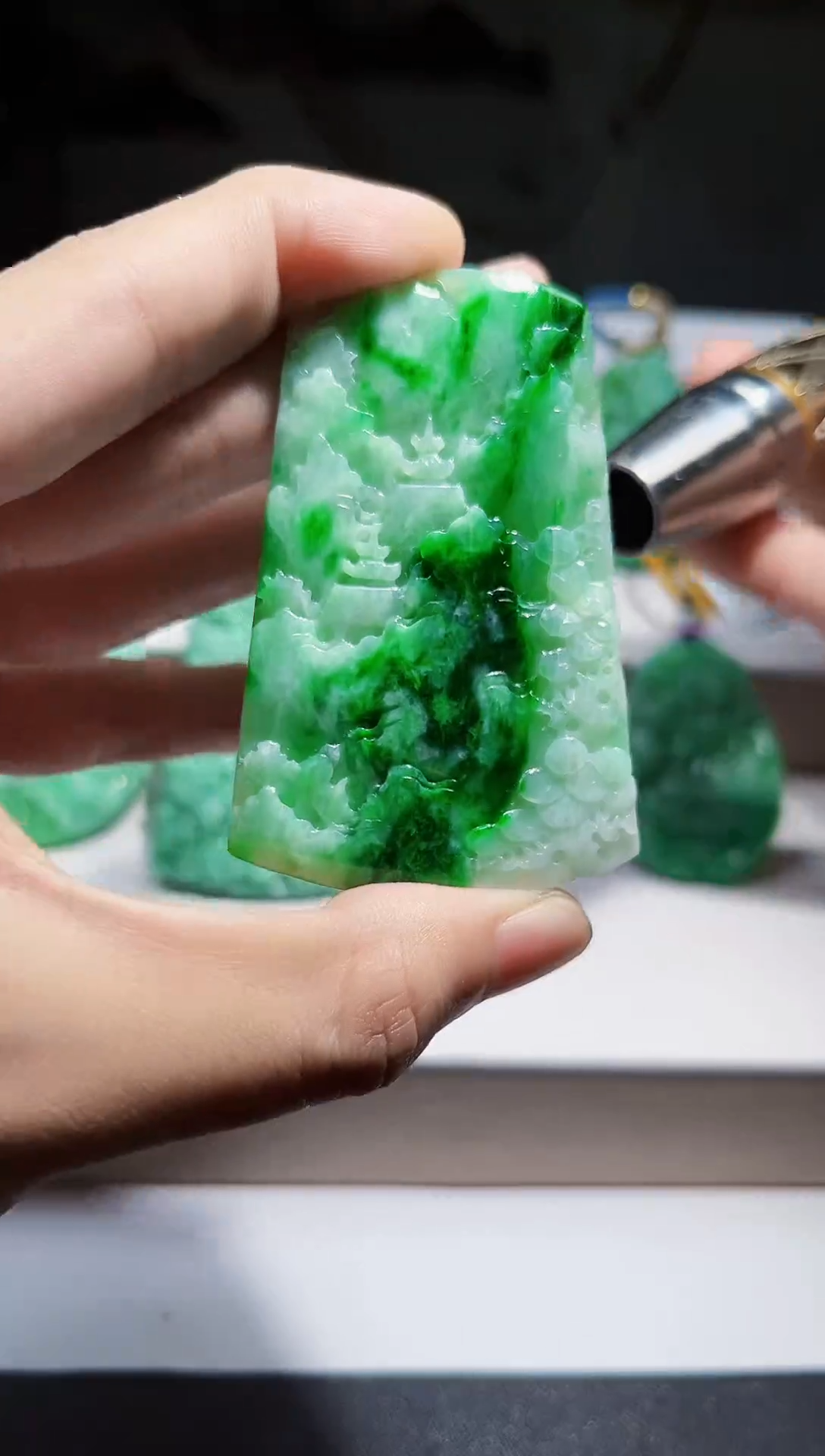 未镶嵌定制翡翠挂件