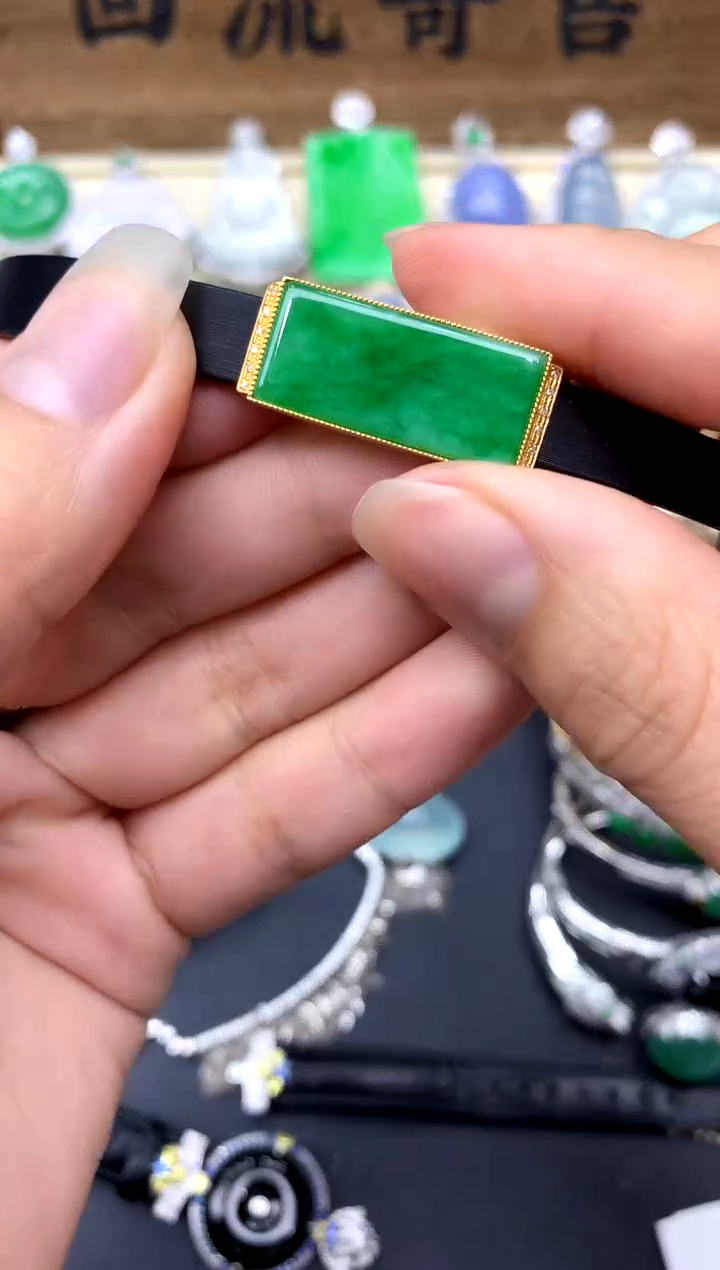 【闪购商品】翡翠手绳18K金镶嵌323-中国好珍宝
