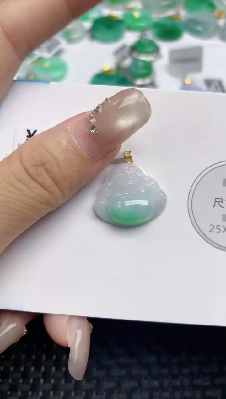 颈饰18K金镶嵌翡翠天然缅甸A货翡翠百元以上9元证书费自理