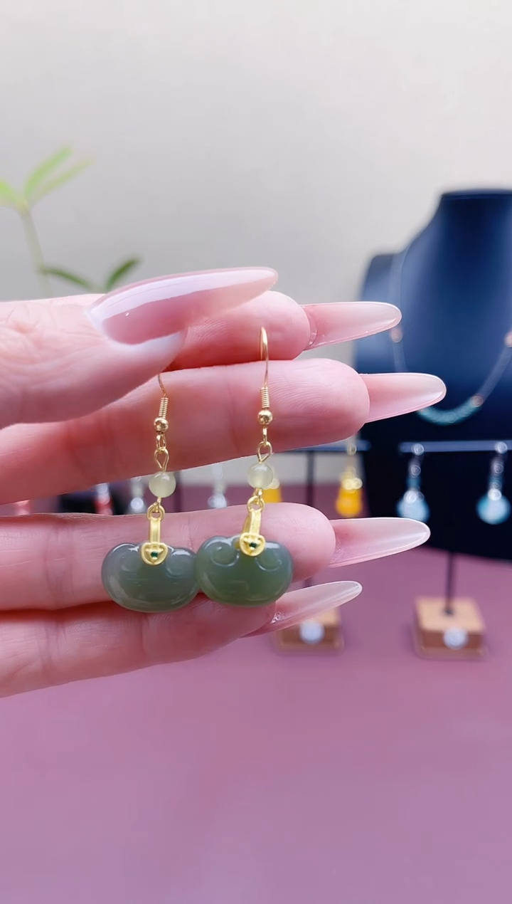 未镶嵌和田玉耳饰00和田玉福豆