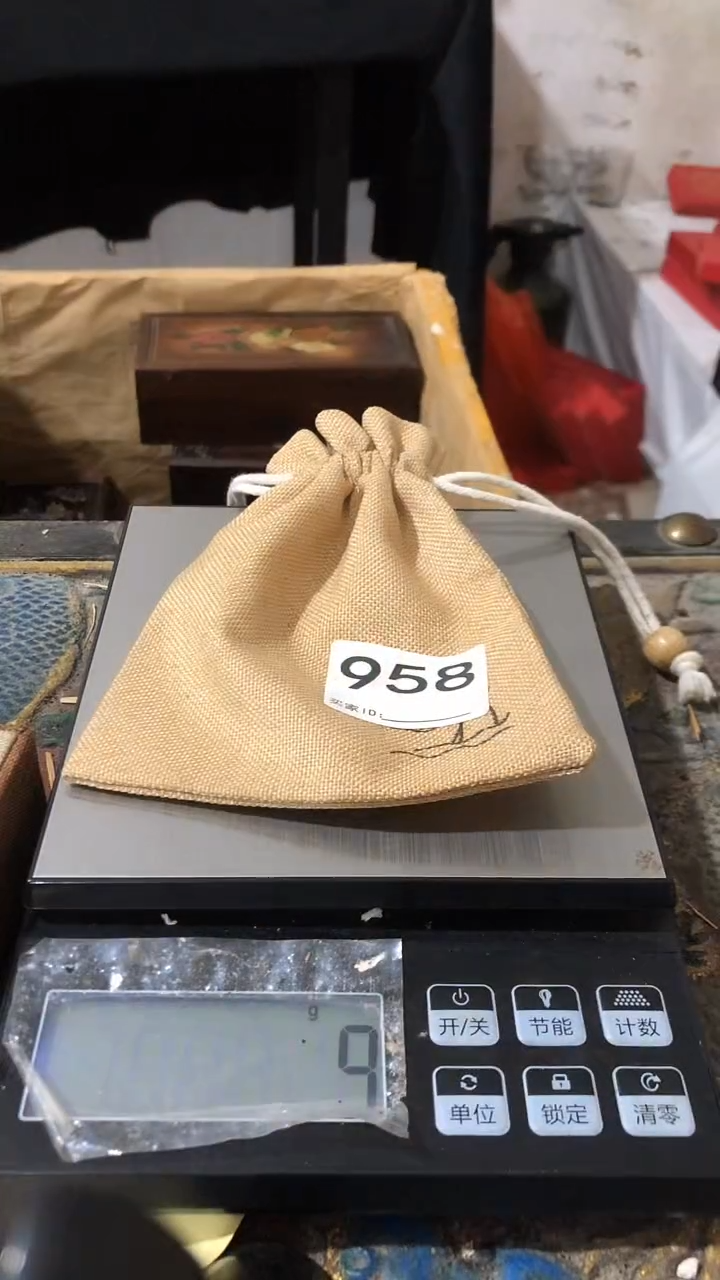 织绣欢迎老铁来到直播间958