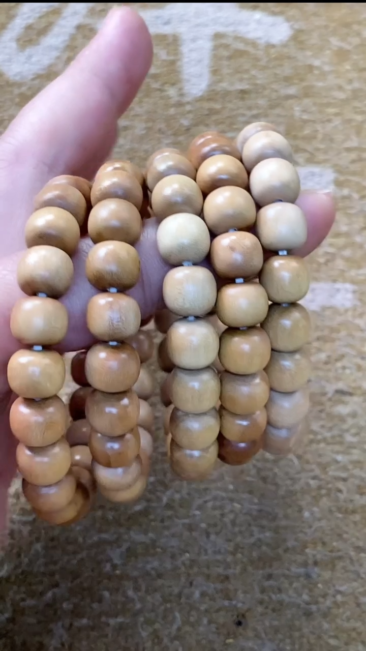 【闪购商品】檀香木手串/手链8号