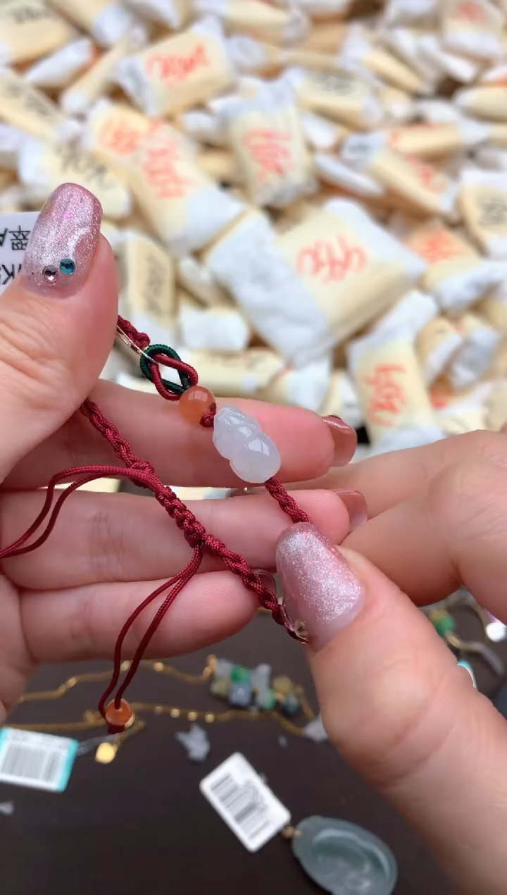 【闪购商品】翡翠手绳未镶嵌一