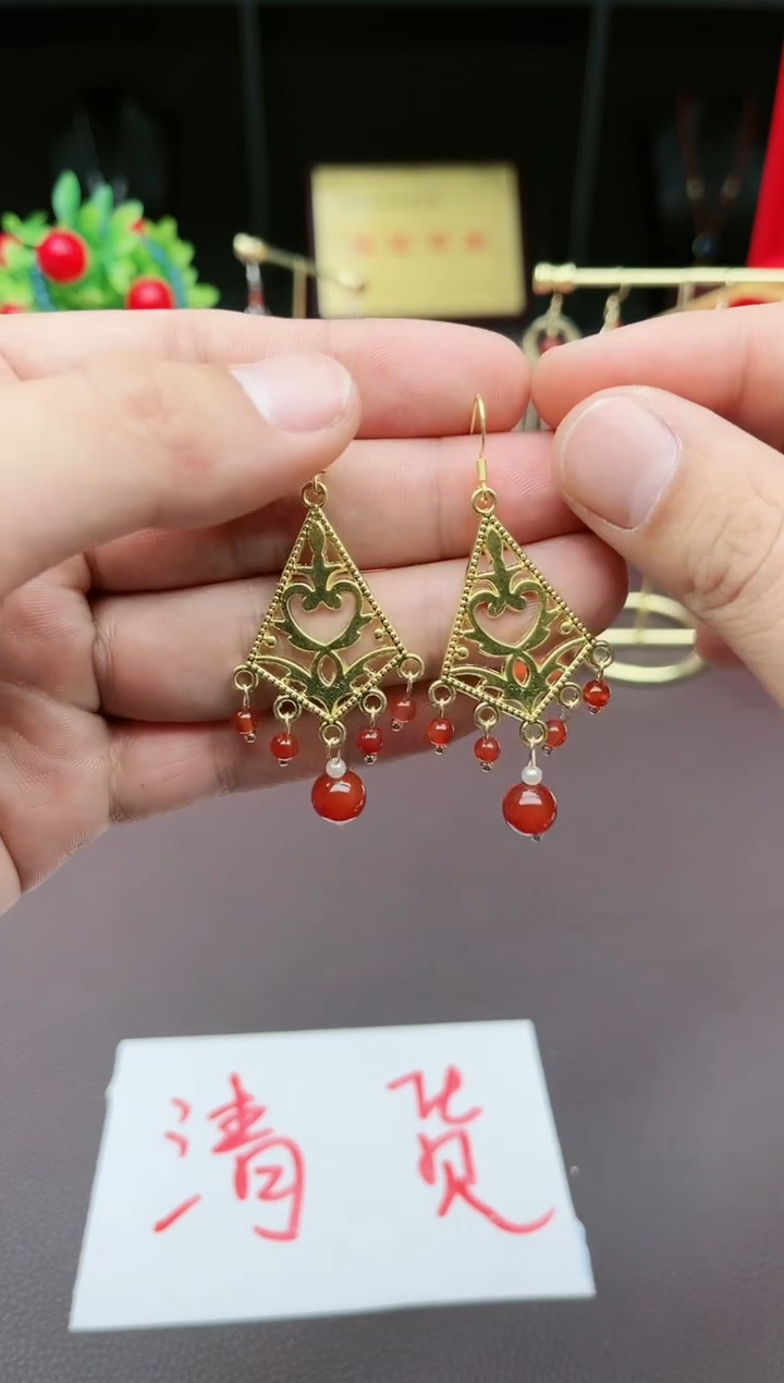 【闪购商品】南红玛瑙耳饰银S925镶嵌711000