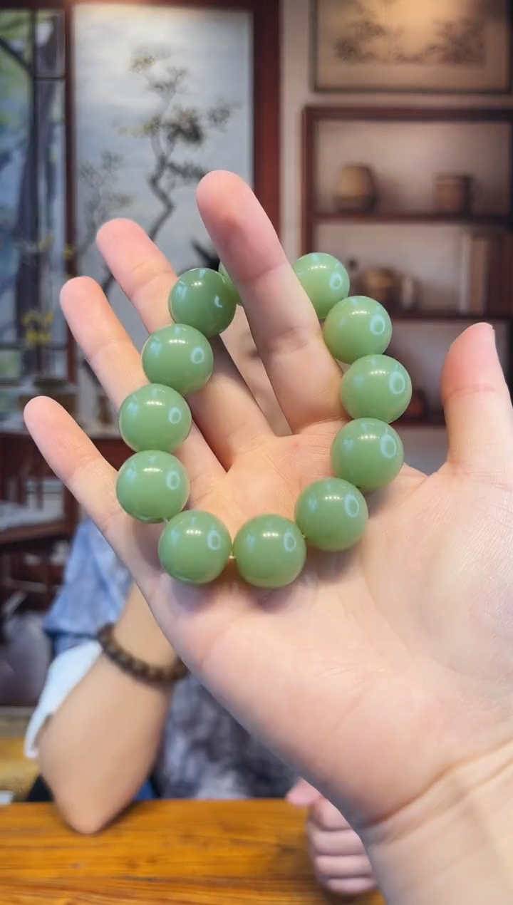 手链未镶嵌和田玉帝王专属活动福利和田玉