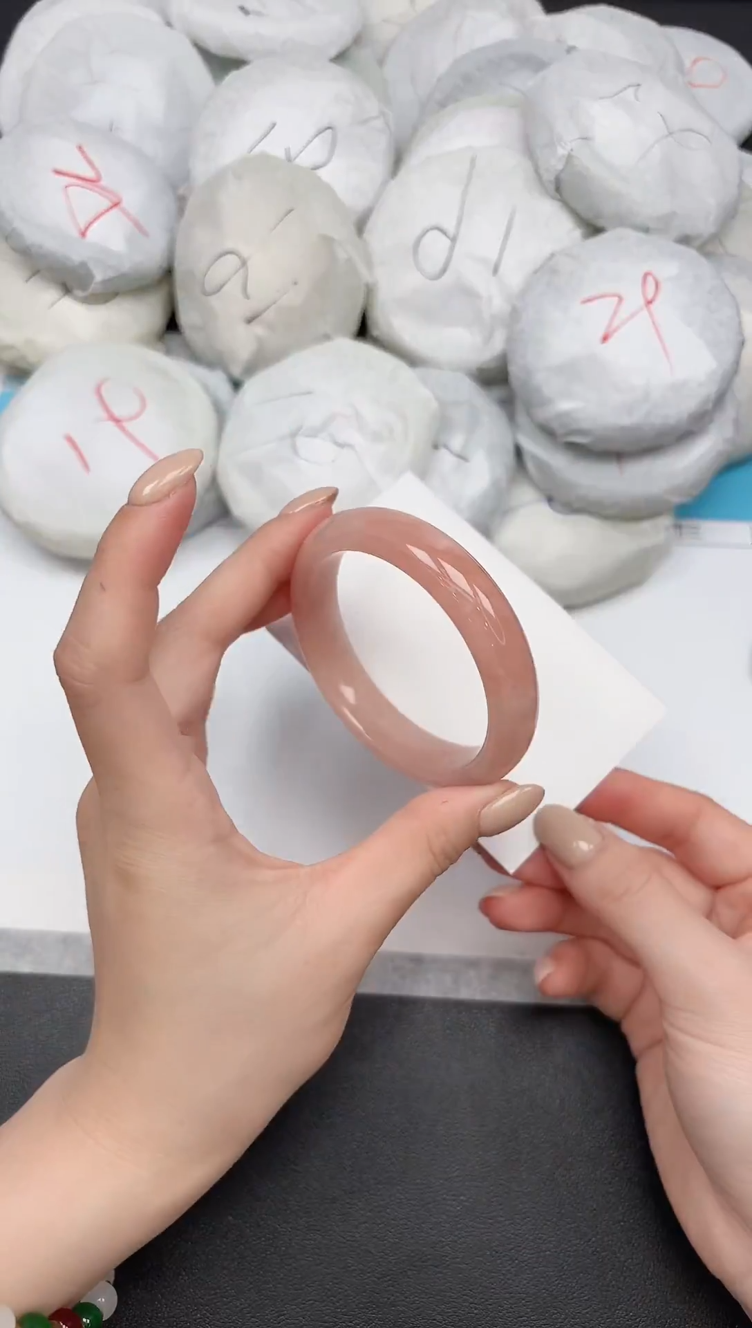 未镶嵌手镯石英质玉245/5253