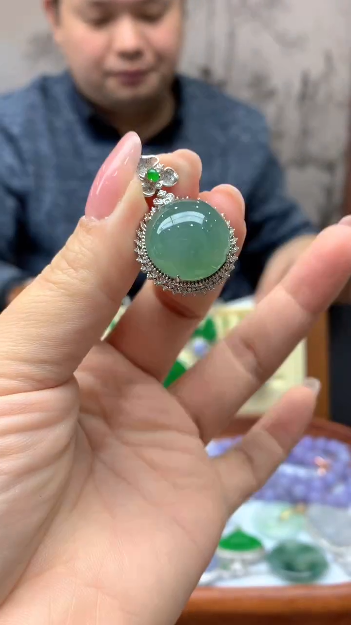 【闪购商品】翡翠颈饰18K金镶嵌294-天然翡翠