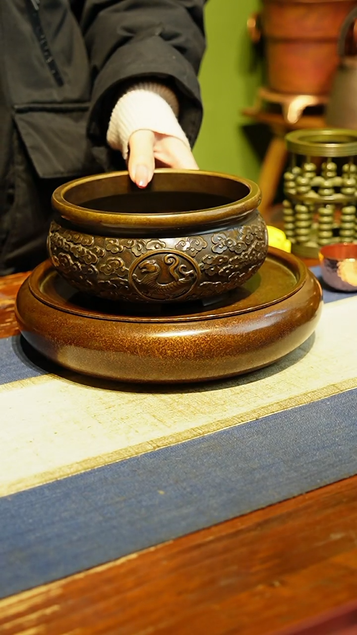 【闪购商品】黄铜仿古上古神兽香炉