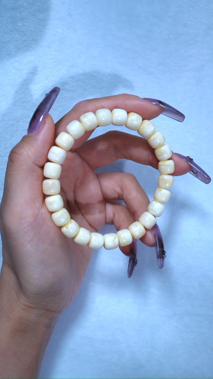 【闪购商品】蜜蜡手链未镶嵌典藏级9mm瓷白浓蜡顺色少纹