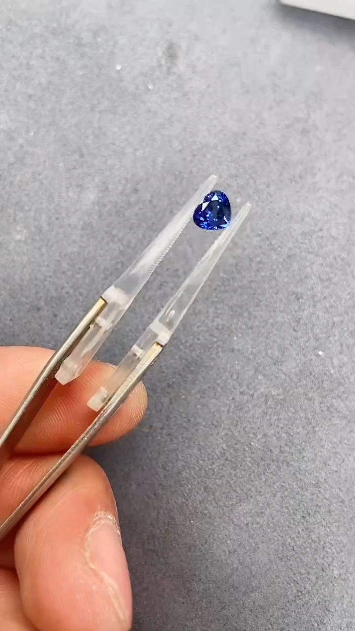 【闪购商品】蓝宝石裸石未镶嵌1.13