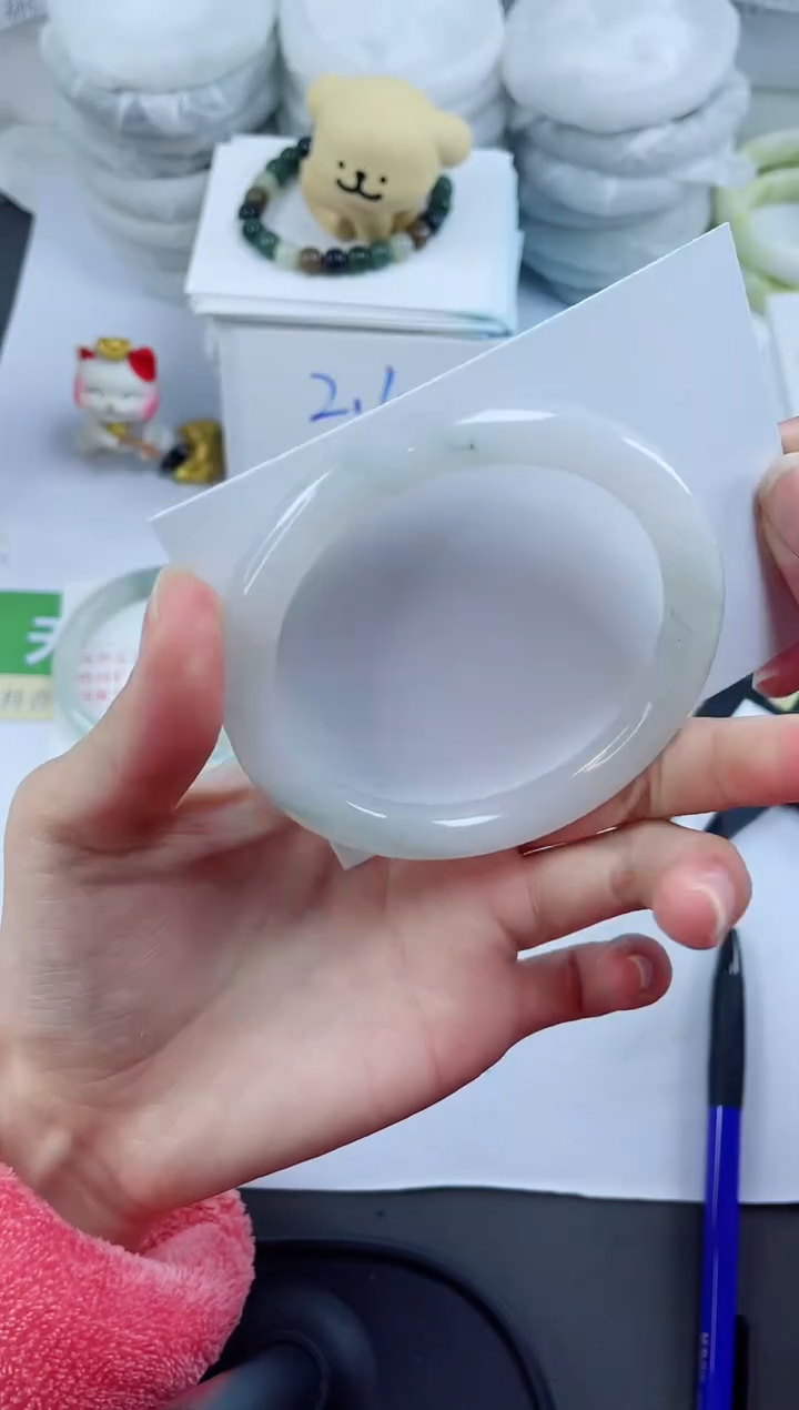 【闪购商品】石英质玉手镯未镶嵌392-61.1