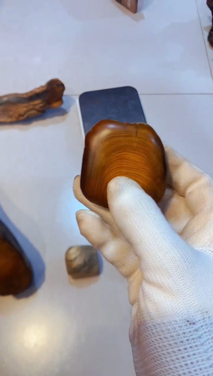 柏木（崖柏）6北太行崖柏陈化手把件手串