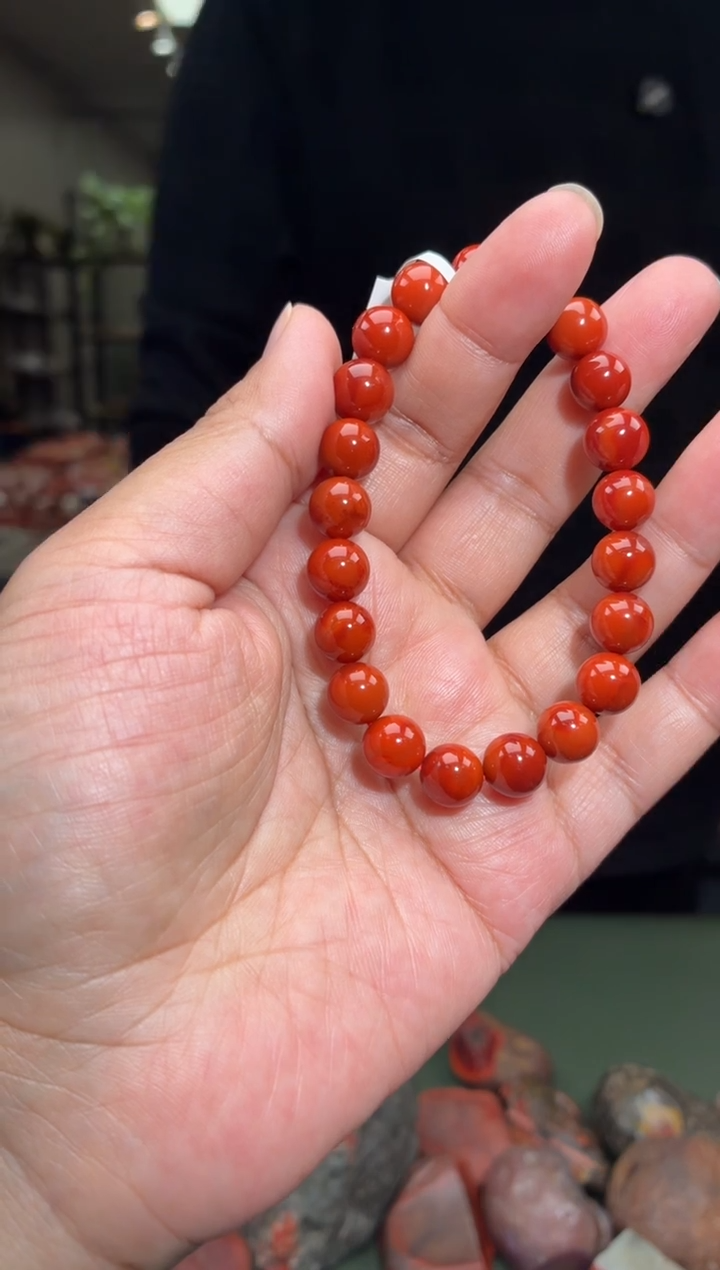 未镶嵌手串南红玛瑙单圈手串一条约9mm多样性发货