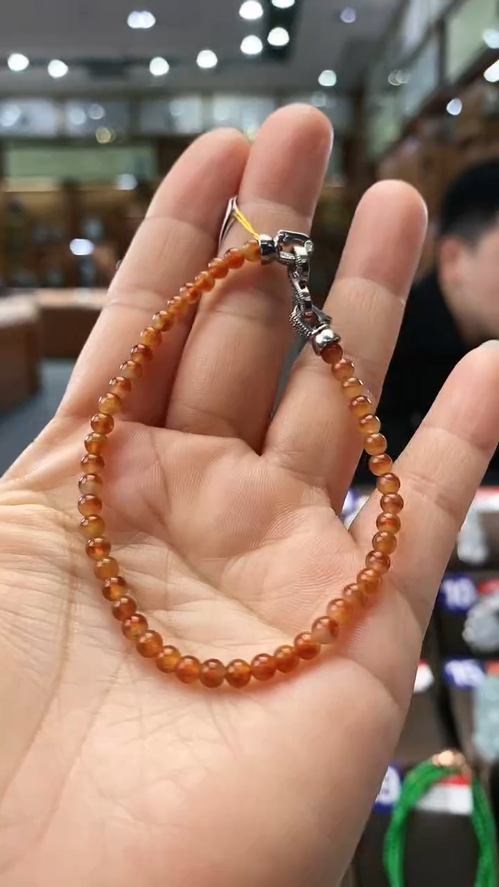 【闪购商品】翡翠手串未镶嵌3.8mm手串