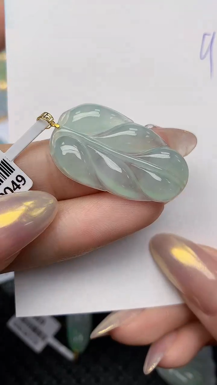 【闪购商品】翡翠颈饰18K金镶嵌天然翡翠A货