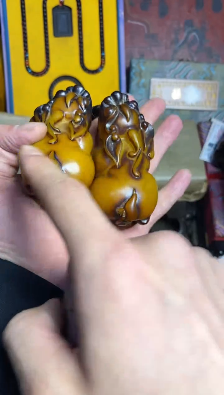 【闪购商品】蜜蜡裸石未镶嵌主播推荐主播推荐