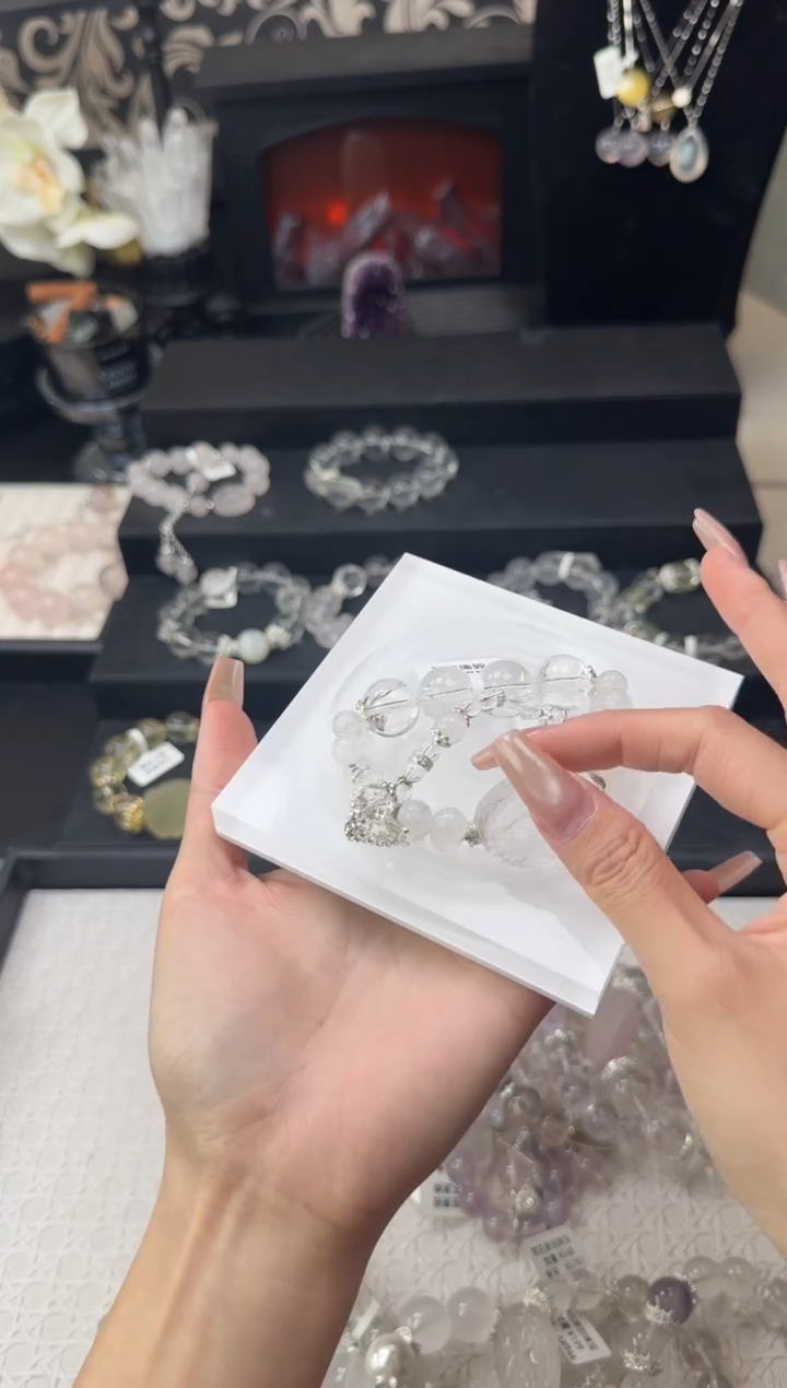 水晶手链未镶嵌天然水晶 多样性发其一
