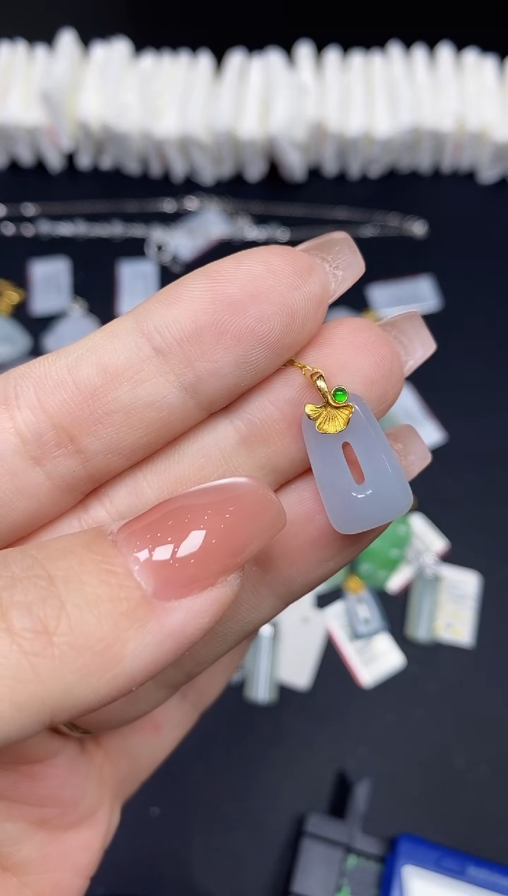 吊坠(不含链)18K金镶嵌翡翠公主扣18K金扣镶嵌@@CMT787-5