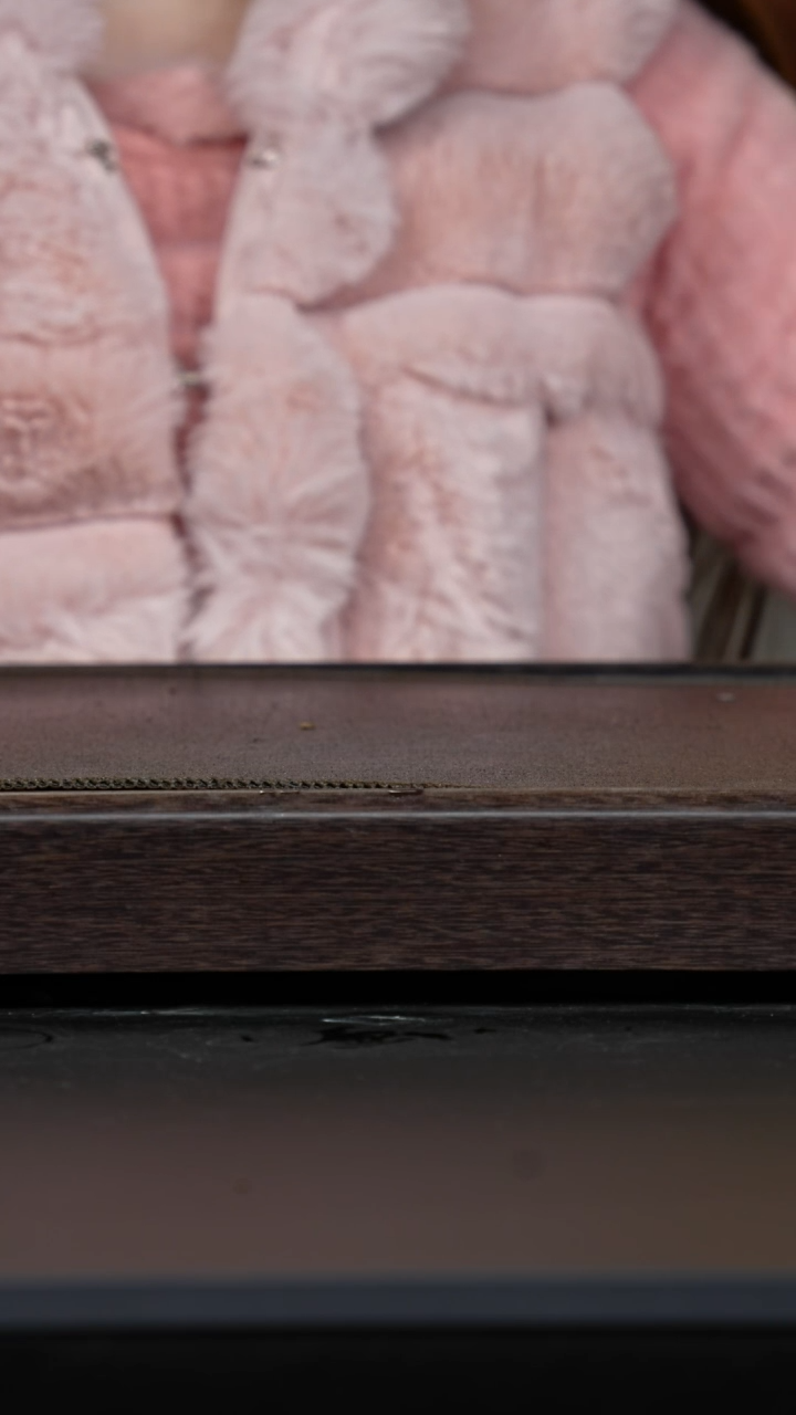 【闪购商品】紫砂茶壶微瑕大的老宕口黄金段玉麟掇球