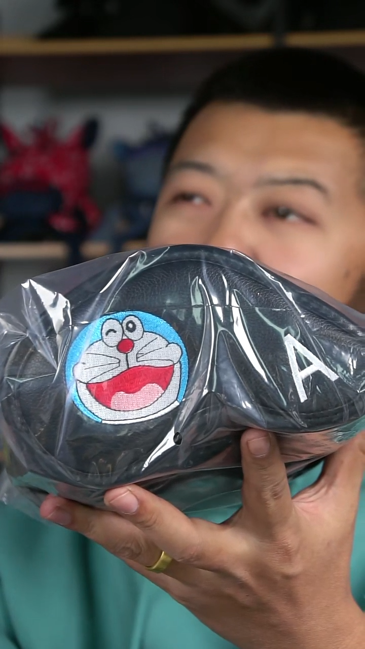 高尔铁杆杆头 哆啦A梦黑色